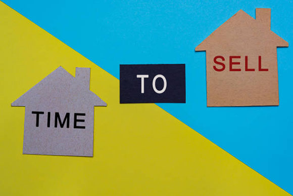 Signs to sell your house in the right time