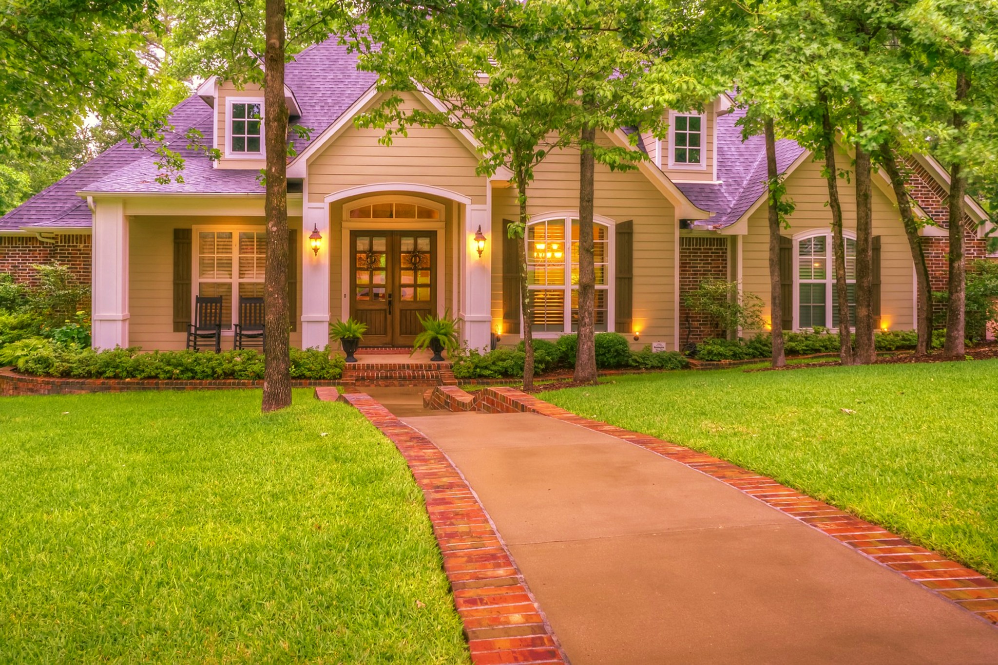 A beautiful home with curb appeal ideas is a good investment.
